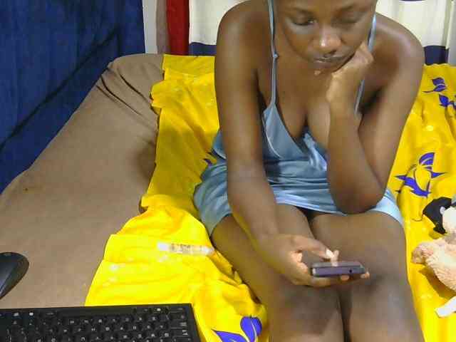 Sexycleymmie webcam
