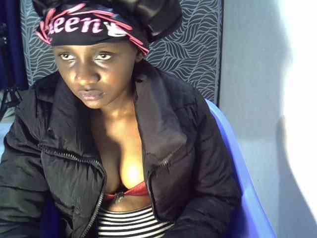 Sexycleymmie webcam