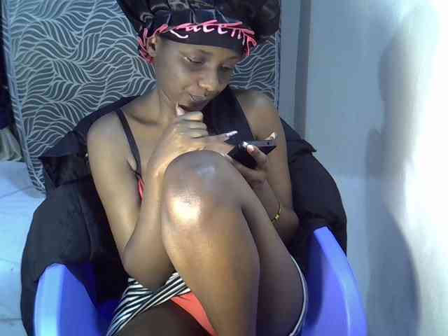 Sexycleymmie webcam