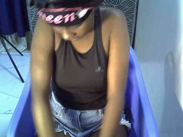 Sexycleymmie webcam