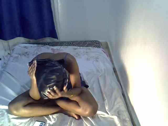 Sexycleymmie webcam
