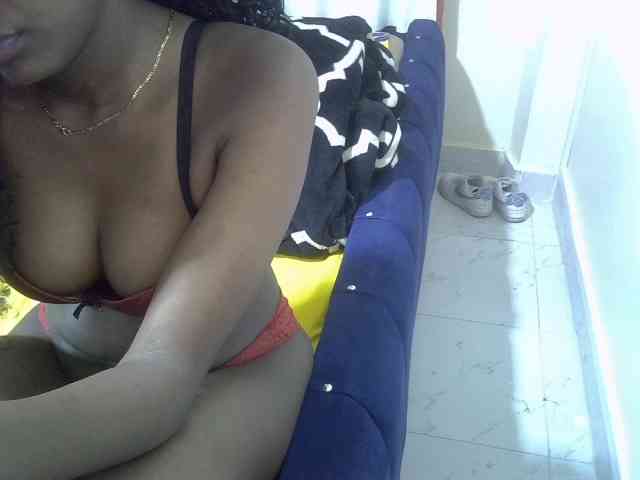 Sexycleymmie webcam
