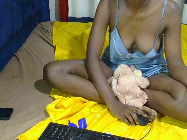 Sexycleymmie webcam