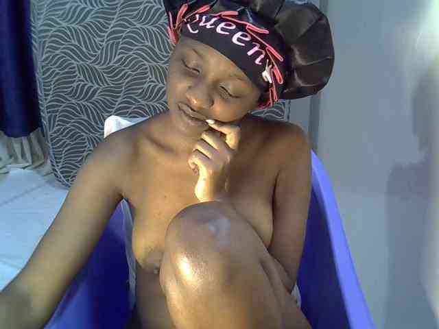 Sexycleymmie webcam