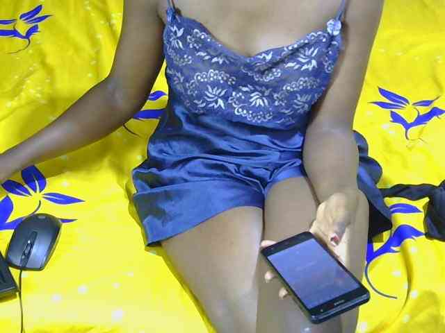 Sexycleymmie webcam
