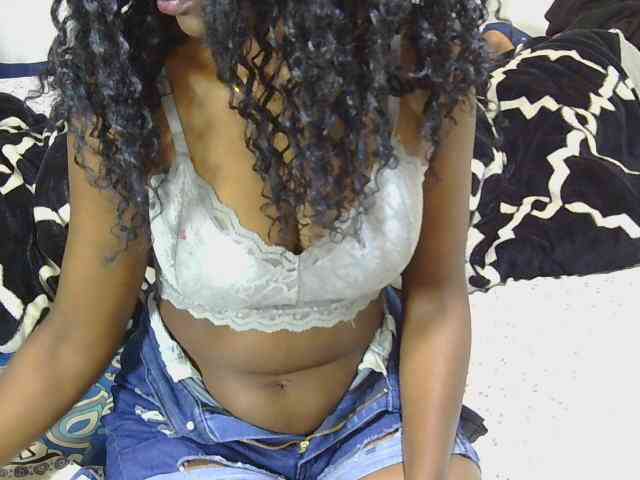 Sexycleymmie webcam
