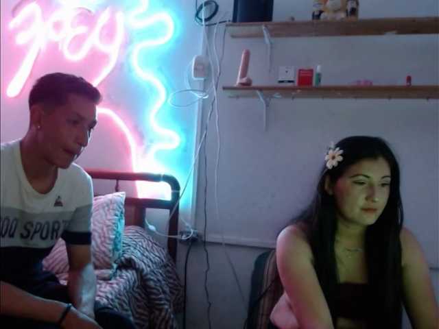 Zackyzoey webcam