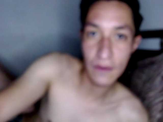 Zackyzoey live cam on BongaCams