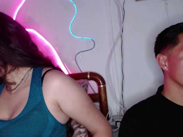 Zackyzoey live cam preview