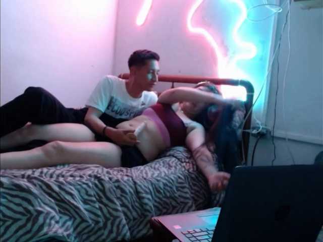 Zackyzoey live cam on BongaCams