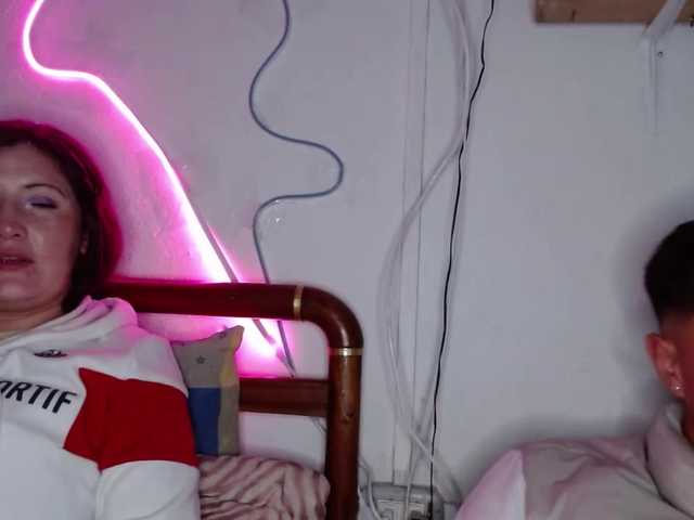 Zackyzoey live cam on BongaCams