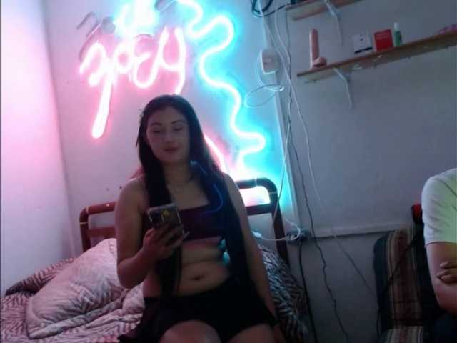 Zackyzoey webcam