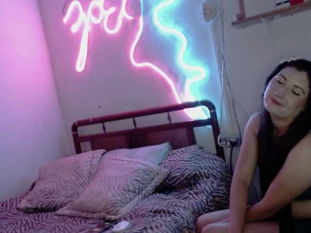 Zackyzoey live cam