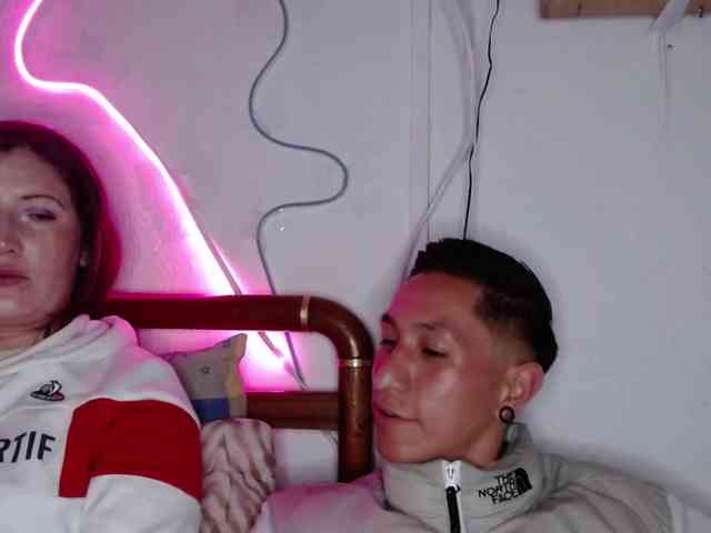 Zackyzoey webcam