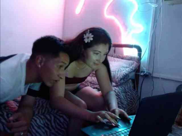 Zackyzoey webcam