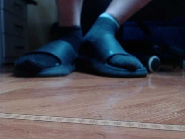 alphadom444 — live male cam