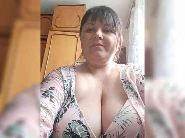 Dear-Natalia webcam