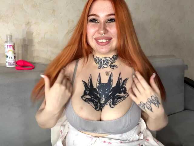 ClarenceKiesewetter live cam on BongaCams