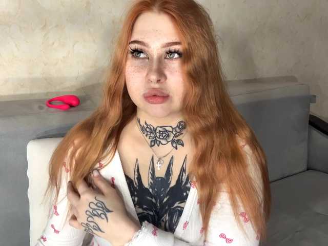ClarenceKiesewetter live cam on BongaCams