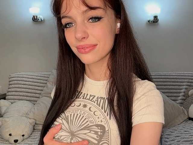 AguedaGrams live cam on BongaCams
