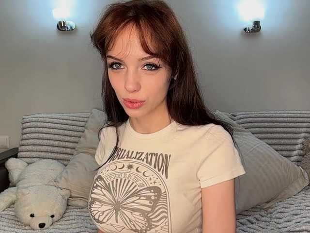 AguedaGrams live cam on BongaCams