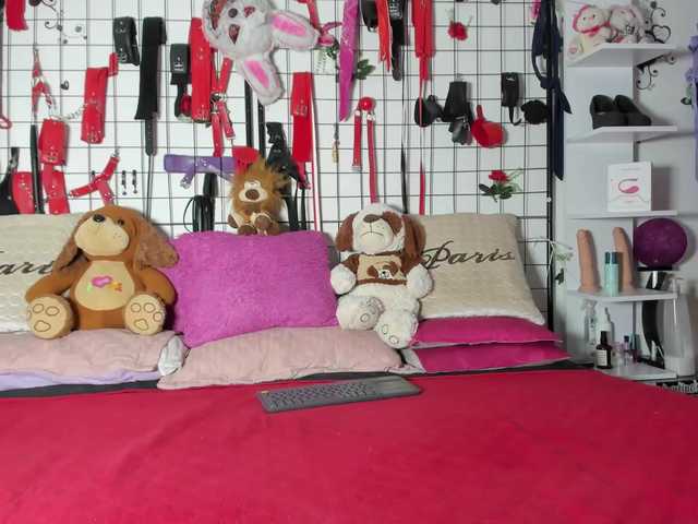 Antonellasalcedo live cam on BongaCams
