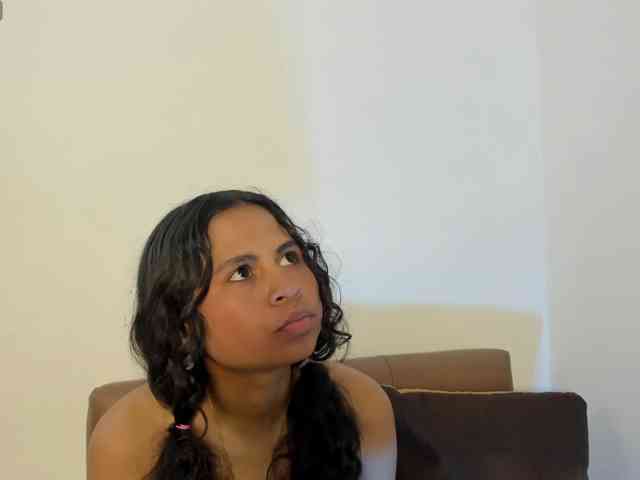 Antonellasalcedo webcam