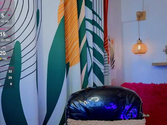 LunaRosse live cam on BongaCams
