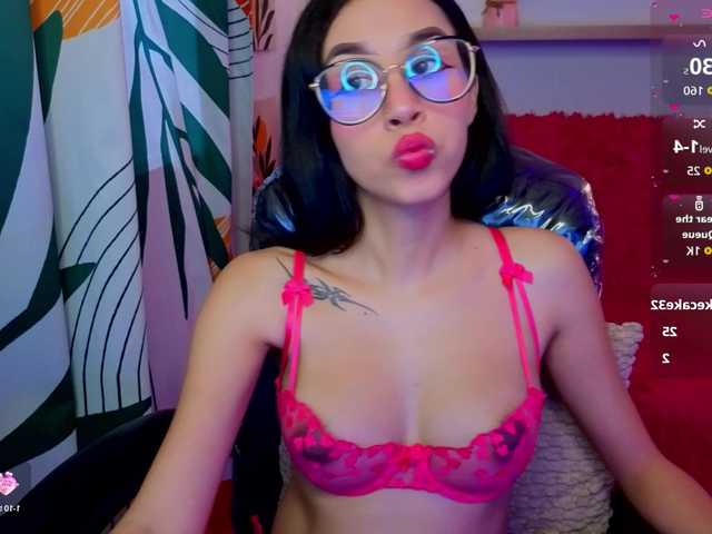 LunaRosse live cam on BongaCams