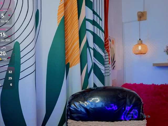 LunaRosse live cam on BongaCams