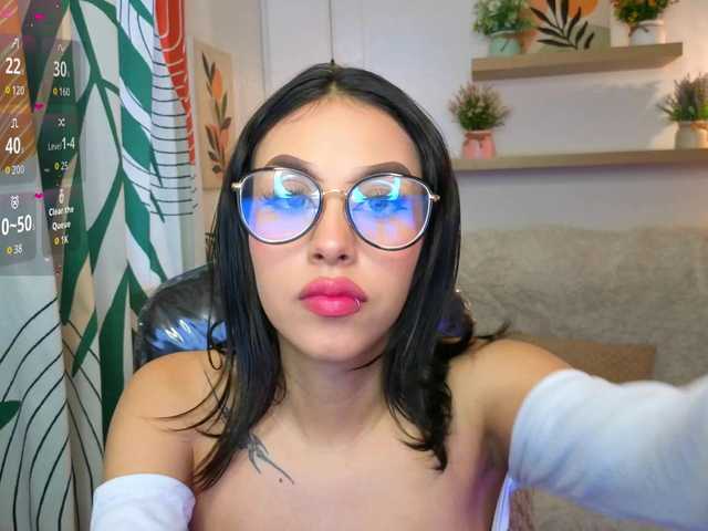 LunaRosse live cam on BongaCams