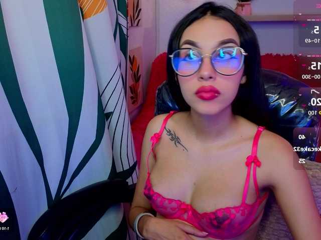 LunaRosse live cam on BongaCams