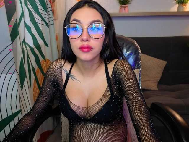 LunaRosse live cam on BongaCams