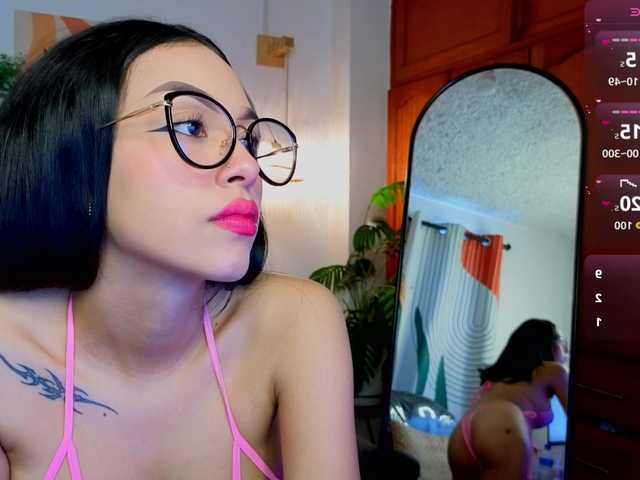 LunaRosse live cam on BongaCams