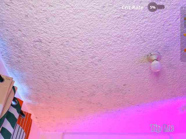 LunaRosse webcam