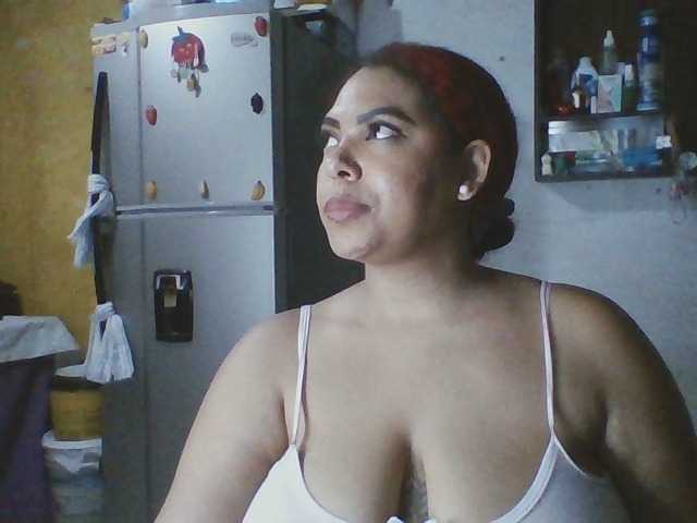 Marce2 live cam on BongaCams