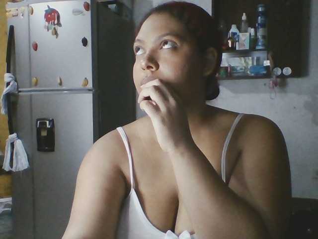 Marce2 live cam on BongaCams
