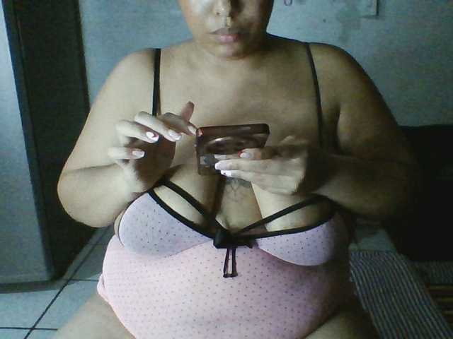 Marce2 live cam on BongaCams