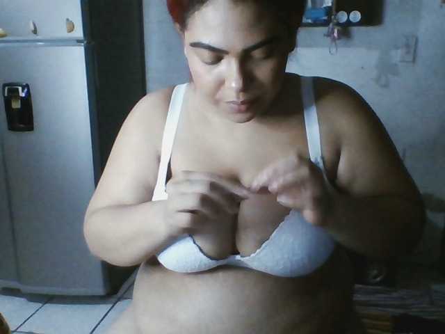 Marce2 live cam on BongaCams