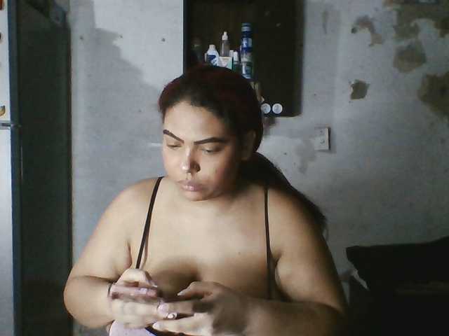 Marce2 live cam on BongaCams