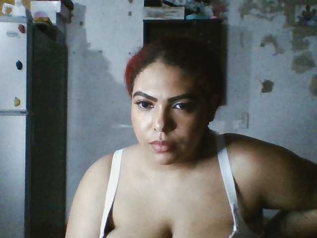 Marce2 live cam on BongaCams
