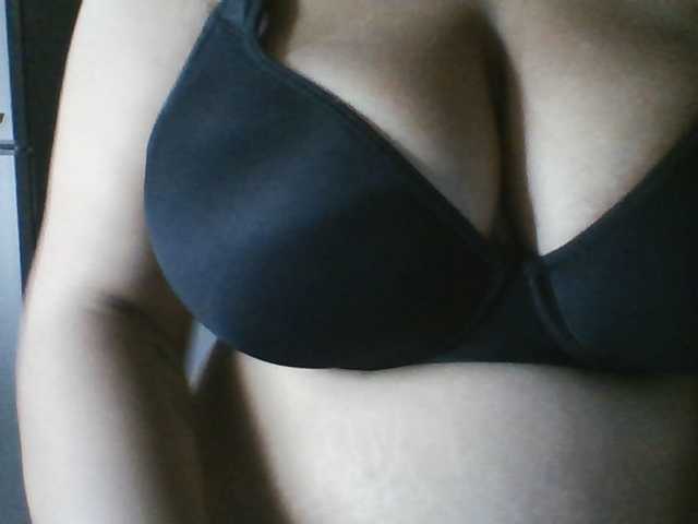 Marce2 live cam on BongaCams
