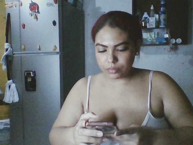 Marce2 live cam on BongaCams