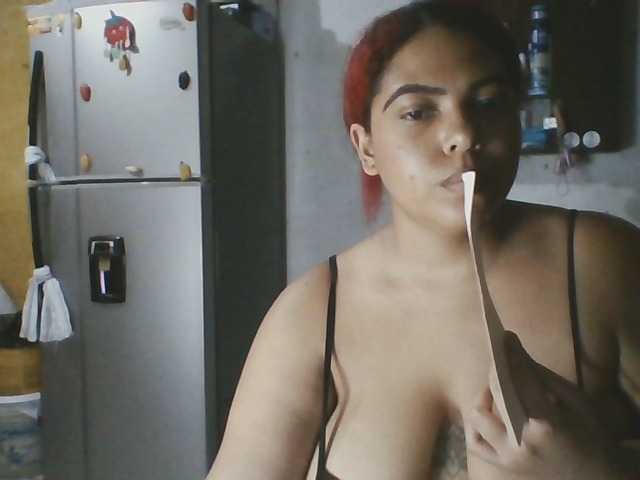 Marce2 live cam on BongaCams