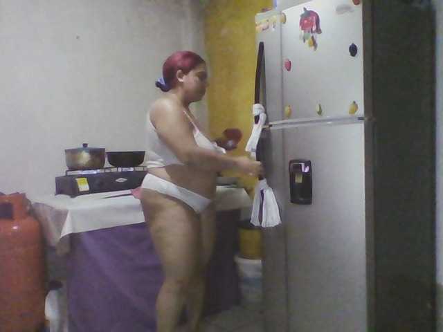 Marce2 live cam on BongaCams