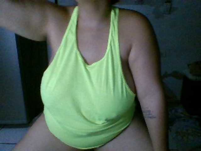 Marce2 live cam preview