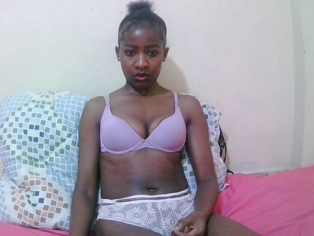 pretty-alice — live female cam