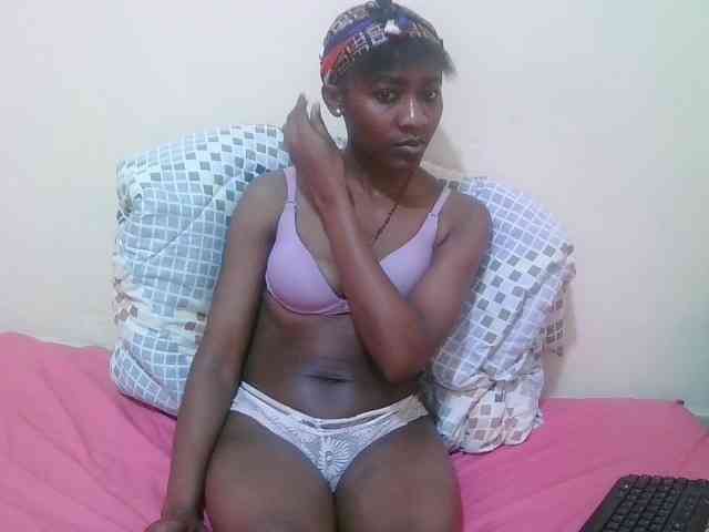 pretty-alice webcam