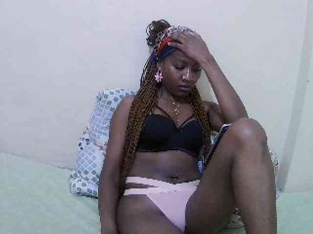 Model: pretty-alice