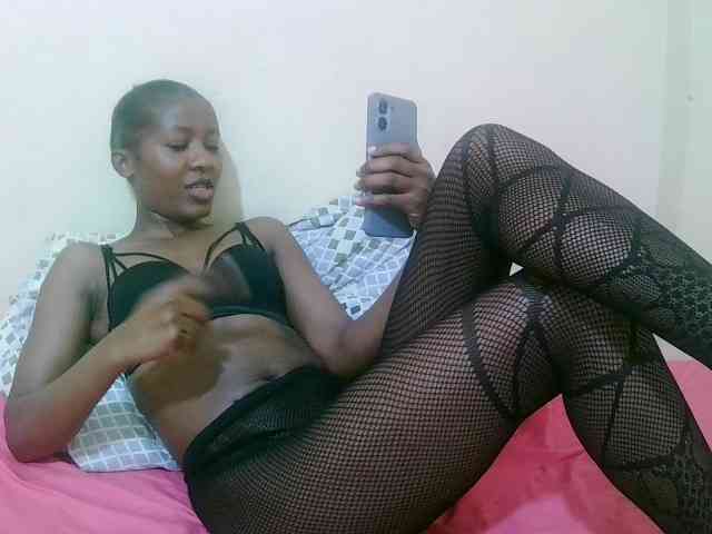pretty-alice webcam
